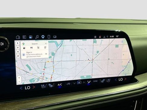New 2025 Chevrolet Suburban Premier AWD/4WD image 16