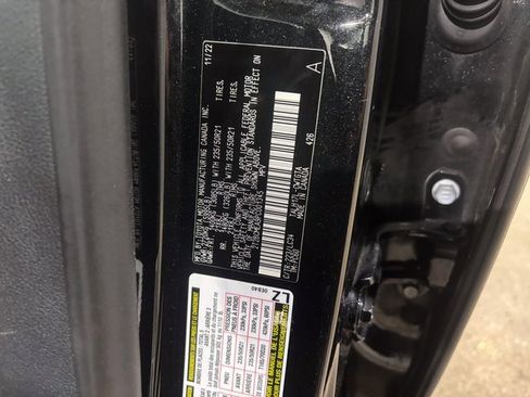 Used 2023 Lexus RX 500h F Sport image 33