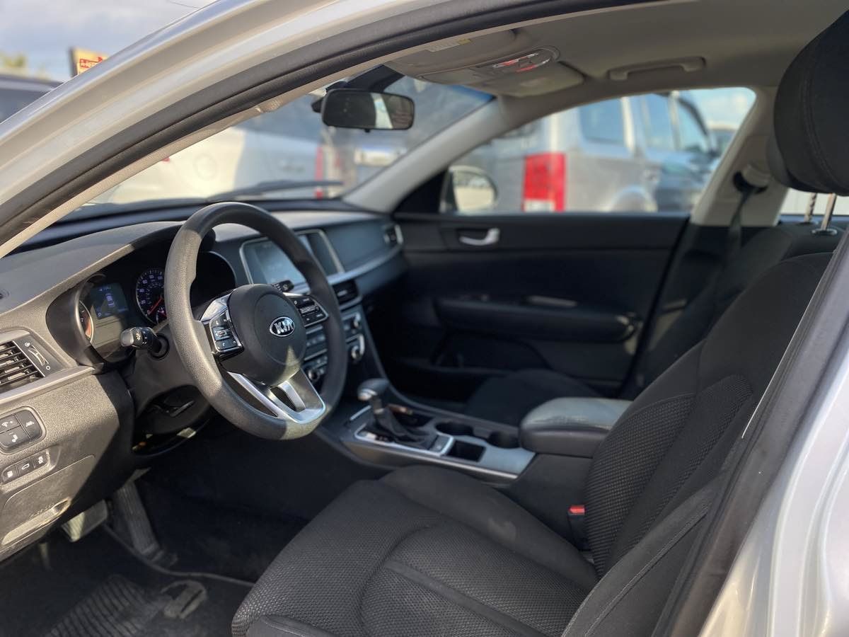 Used 2019 Kia Optima LX FWD image 8