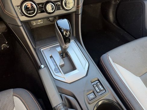 Used 2022 Subaru Crosstrek 2.0i Premium w/ Popular Package #4 image 24