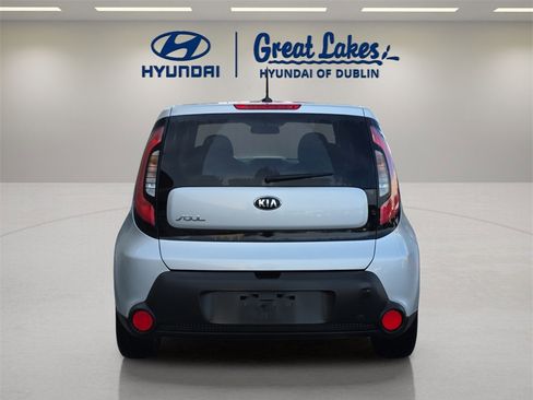 Used 2016 Kia Soul image 4