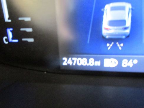 Used 2023 Ford Escape ST-Line image 32