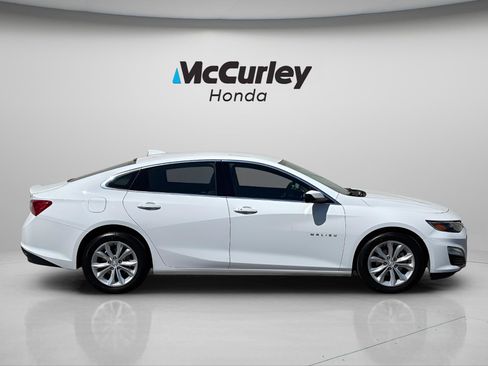 Used 2024 Chevrolet Malibu LT FWD image 2