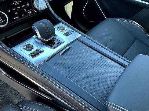 New 2026 Jaguar F-PACE R-Dynamic S image 7