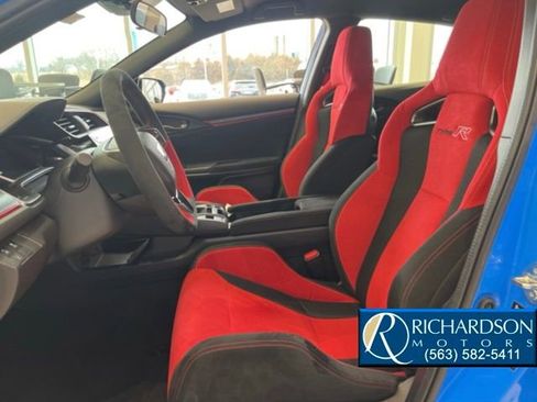 Used 2021 Honda Civic Type R image 5