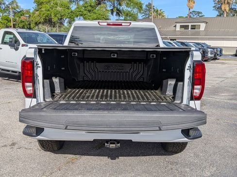 New 2026 GMC Sierra 1500 Elevation image 14