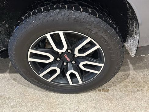 Used 2021 GMC Yukon AT4 w/ AT4 Premium Plus Package image 10