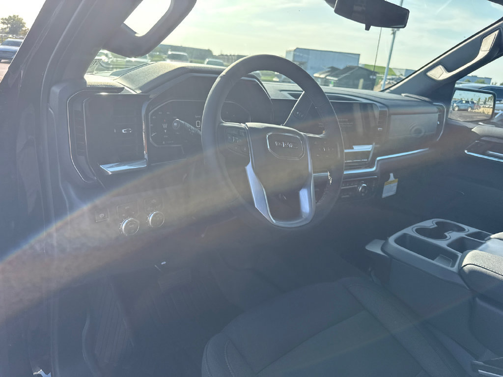New 2026 GMC Sierra 1500 Elevation w/ Elevation Select Package AWD/4WD image 17