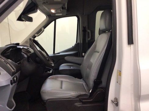 Used 2018 Ford Transit 350 XL RWD image 9