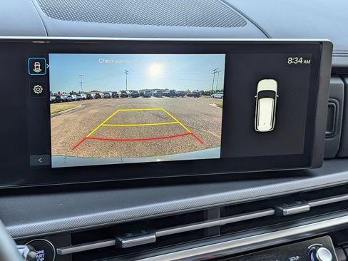 Used 2026 Hyundai Santa Fe SEL FWD image 17