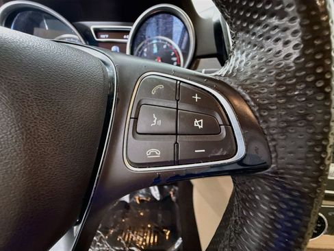 Used 2018 Mercedes-Benz GLE 350 4MATIC image 19