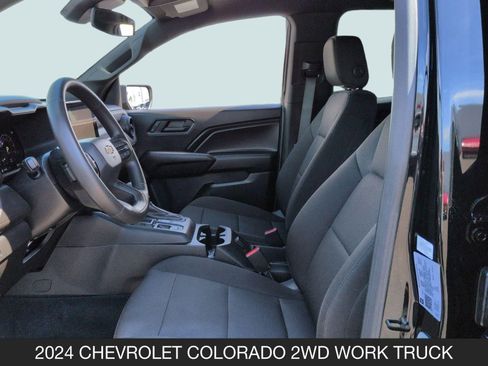 Used 2024 Chevrolet Colorado W/T image 14
