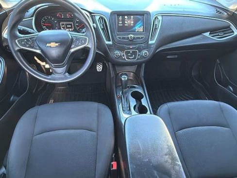 Used 2017 Chevrolet Malibu LS w/ LPO, Convenience Package 2 image 26