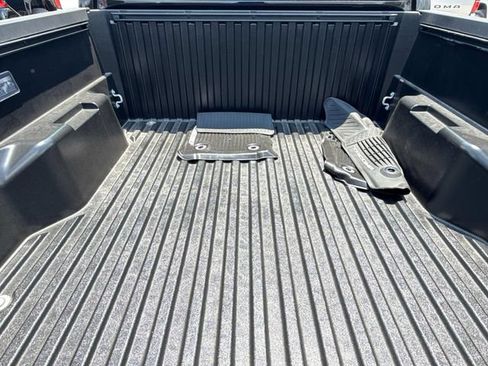 Used 2026 Toyota Tacoma SR5 w/ SR5 Upgrade Package AWD/4WD image 13