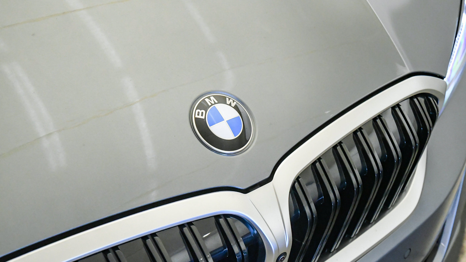 Used 2026 BMW 330i Sedan w/ Premium Package RWD image 8