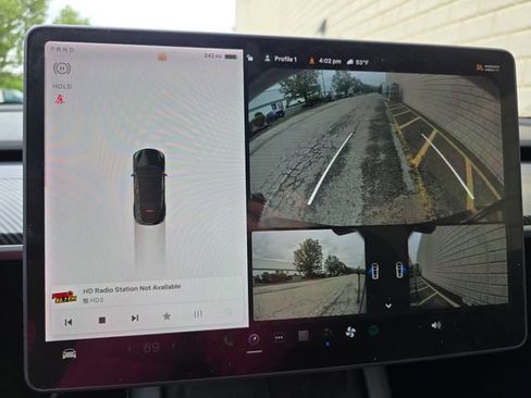 Used 2021 Tesla Model Y Long Range image 51