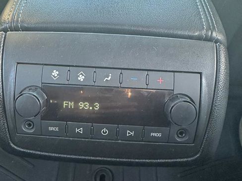 Used 2017 GMC Acadia Limited SLT image 28