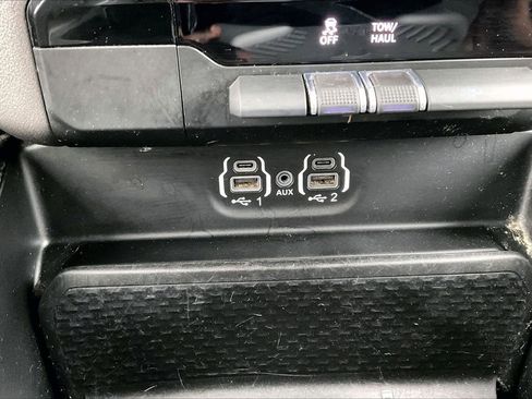 Used 2020 RAM 1500 Big Horn w/ Built-to-serve Edition image 18