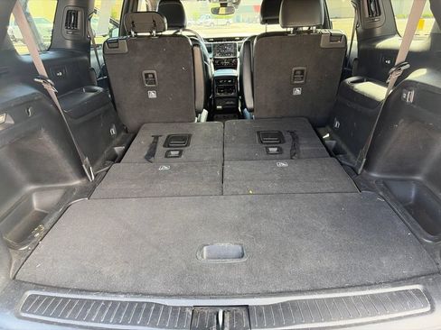 Used 2021 Jeep Grand Cherokee L Laredo AWD/4WD image 33
