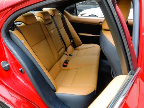 Used 2024 Lexus IS 300 F Sport w/ Accessory Package 2 image 38