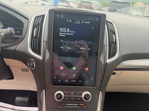 Used 2022 Ford Edge Titanium AWD/4WD image 20
