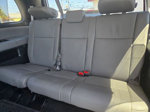 Used 2016 Toyota Sequoia Platinum image 14