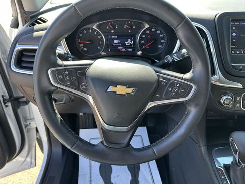 Used 2023 Chevrolet Equinox LT image 26