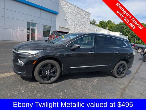 Used 2024 Buick Enclave Essence w/ Sport Touring Edition AWD/4WD image 5