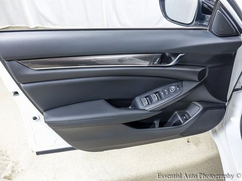 Used 2022 Honda Accord Sport Special Edition image 18