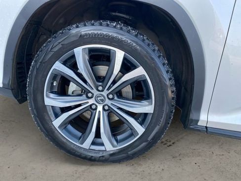 Used 2022 Lexus RX 350L Premium w/ Premium Package image 14