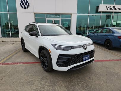 New 2026 Volkswagen Tiguan SE R-Line