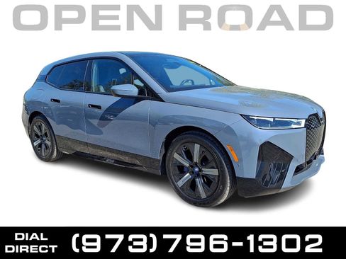 Certified 2023 BMW iX xDrive50 w/ Premium Package AWD/4WD image 1