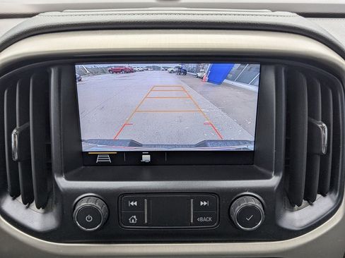 Used 2021 GMC Canyon Denali image 38