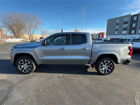 Used 2023 Chevrolet Colorado Z71 w/ Z71 Convenience Package 2 image 5