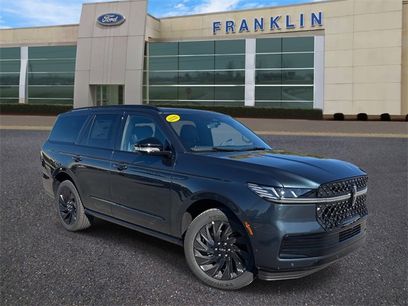New 2025 Lincoln Navigator Reserve w/ Jet Appearance Package