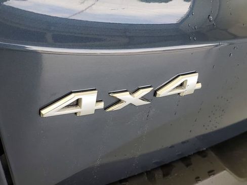 Used 2023 Jeep Renegade Latitude AWD/4WD image 8