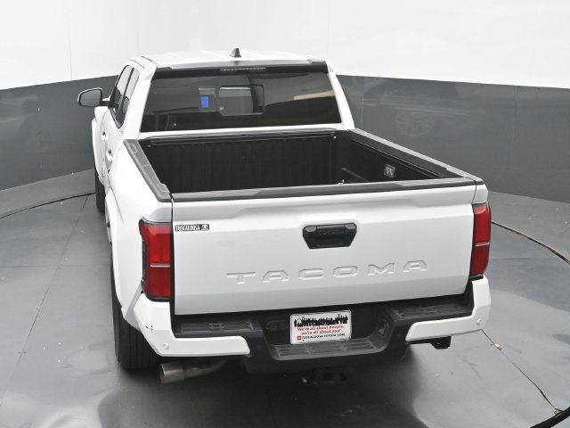 Used 2024 Toyota Tacoma SR5 RWD image 15