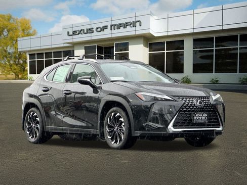 New 2025 Lexus UX 300h FWD image 6