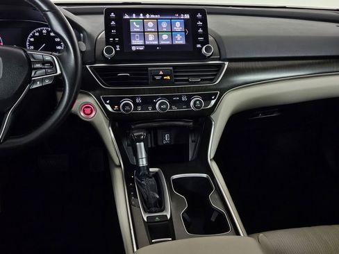 Used 2018 Honda Accord EX-L image 6
