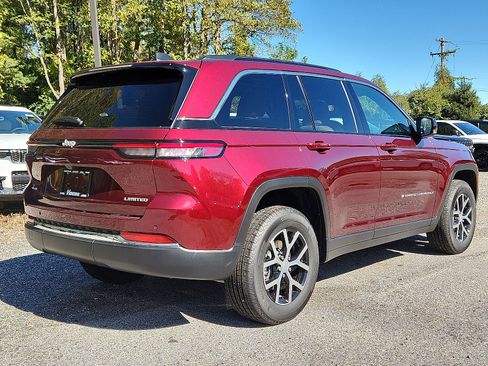New 2025 Jeep Grand Cherokee Limited image 4