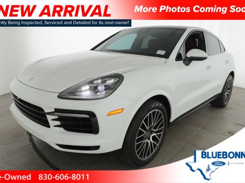Used 2021 Porsche Cayenne Coupe AWD/4WD image 1