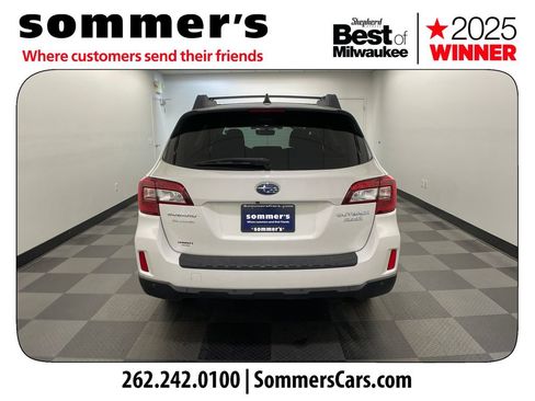 Used 2017 Subaru Outback 2.5i Limited AWD/4WD image 4