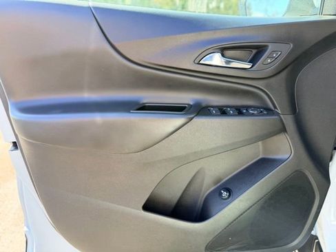 Certified 2024 Chevrolet Equinox LT w/ LPO, Floor Liner Package image 19