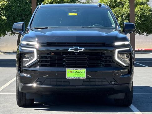 Used 2026 Chevrolet Suburban RST RWD image 7