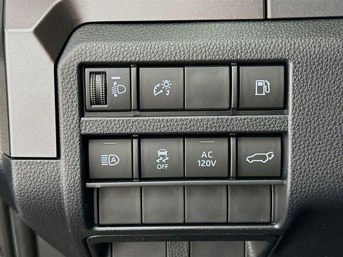 Used 2026 Toyota 4Runner TRD Off-Road Premium AWD/4WD image 17