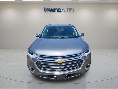 Used 2019 Chevrolet Traverse LT FWD image 8