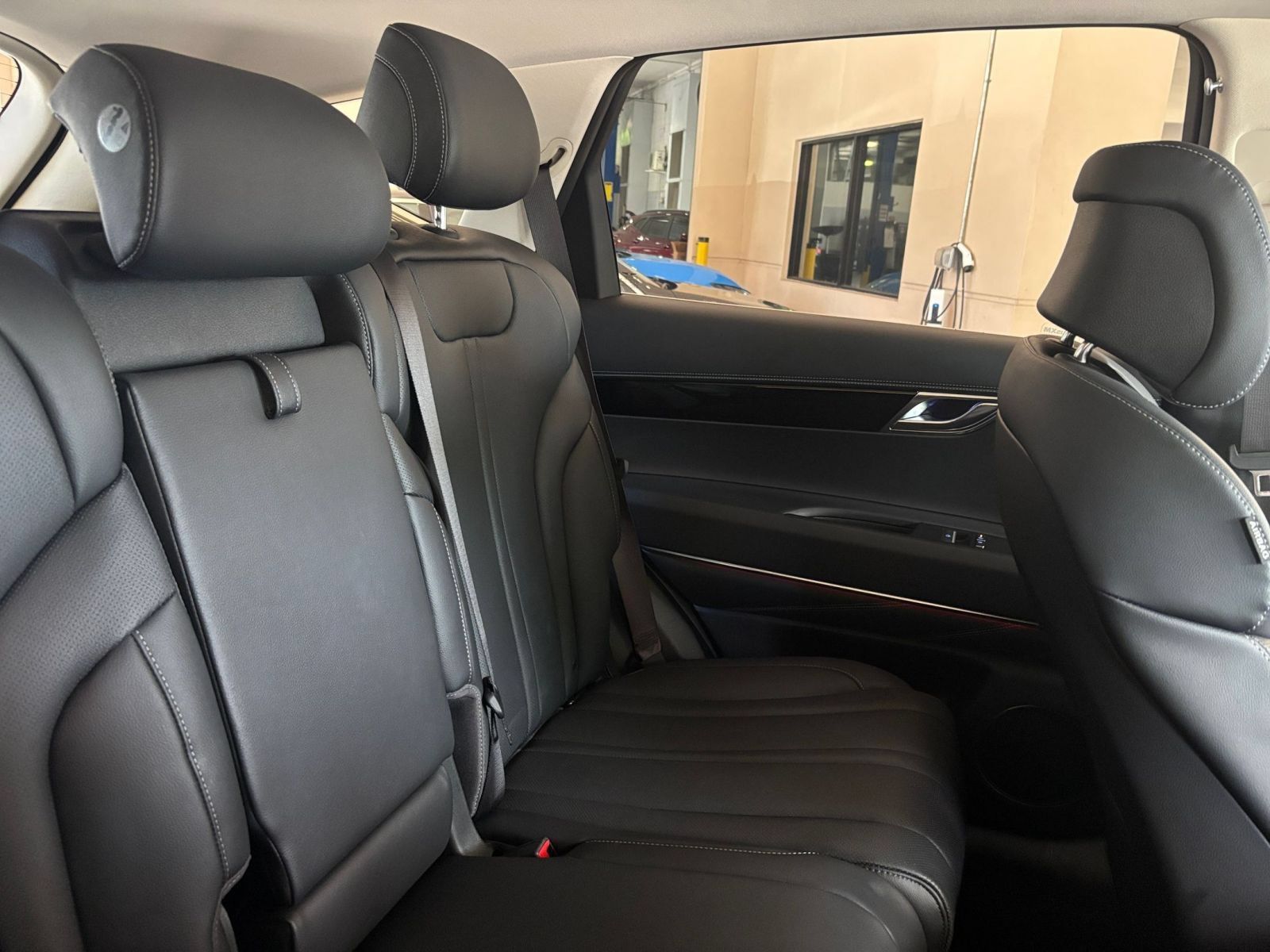 Used 2026 Genesis GV80 2.5T AWD/4WD image 34