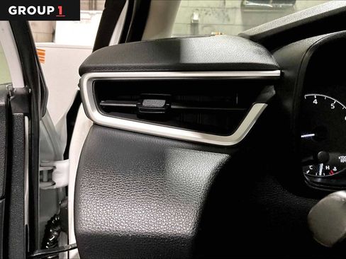 Used 2023 Toyota Corolla LE w/ LE Premium Package image 34