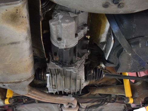 Used 1993 Porsche 968 image 98