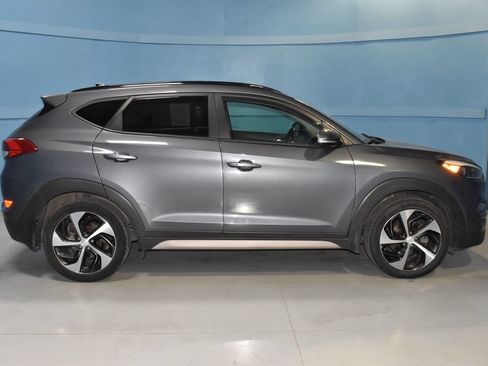 Used 2018 Hyundai Tucson Value AWD/4WD image 21